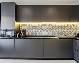 Идеальная кухня в стиле хай-тек